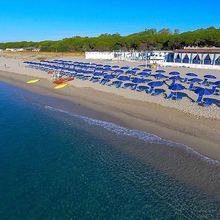 Apulia Hotel Sellia Marina Exterior photo